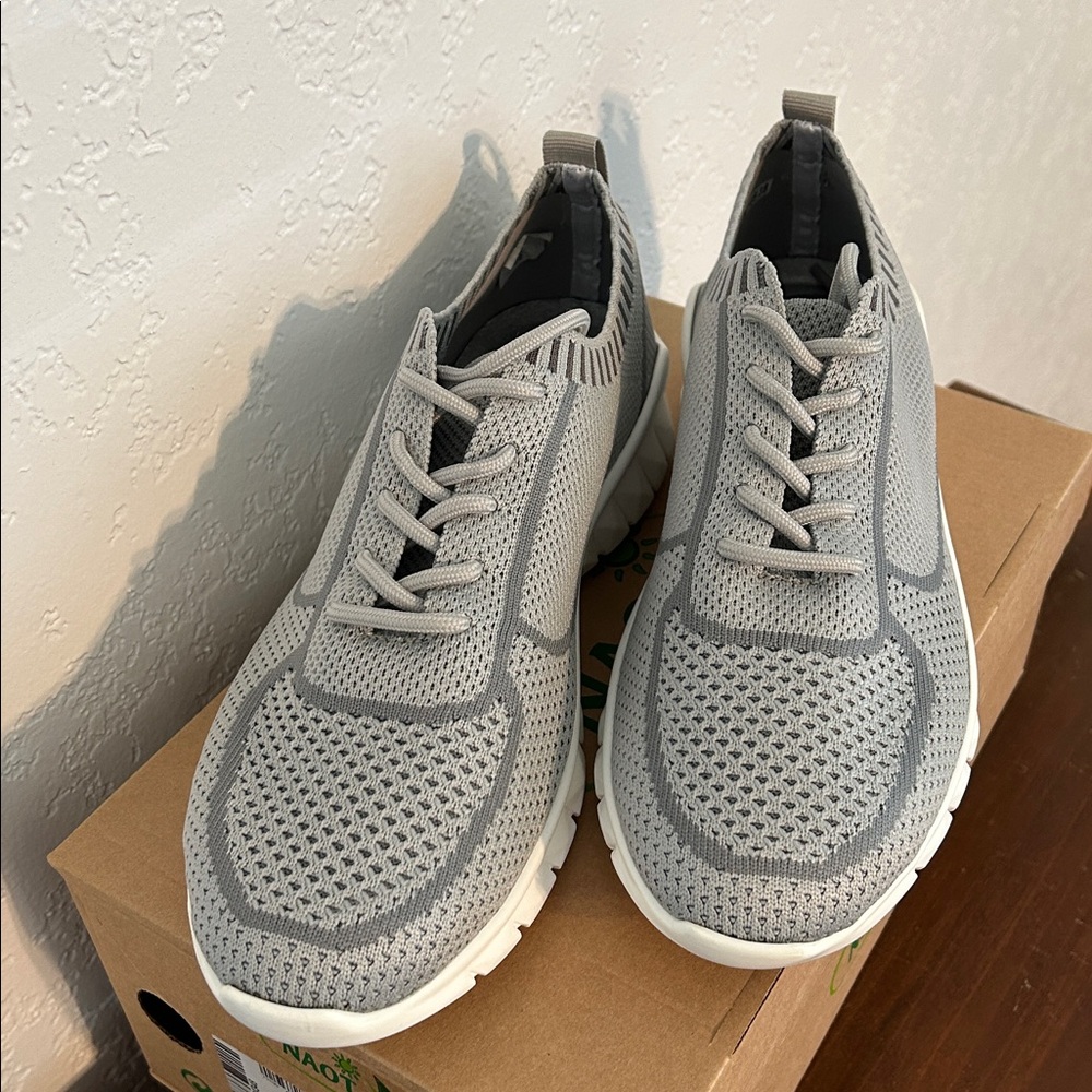 Naot Galaxy Light Gray Knit Sneakers - Picture 3 of 4